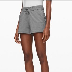 Lululemon “On the Fly Short 2.5”